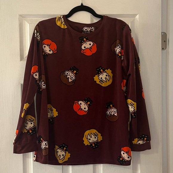 Warner Bros. Tops - Harry Potter Burgundy Chibi Characters Fleece Top Cartoon